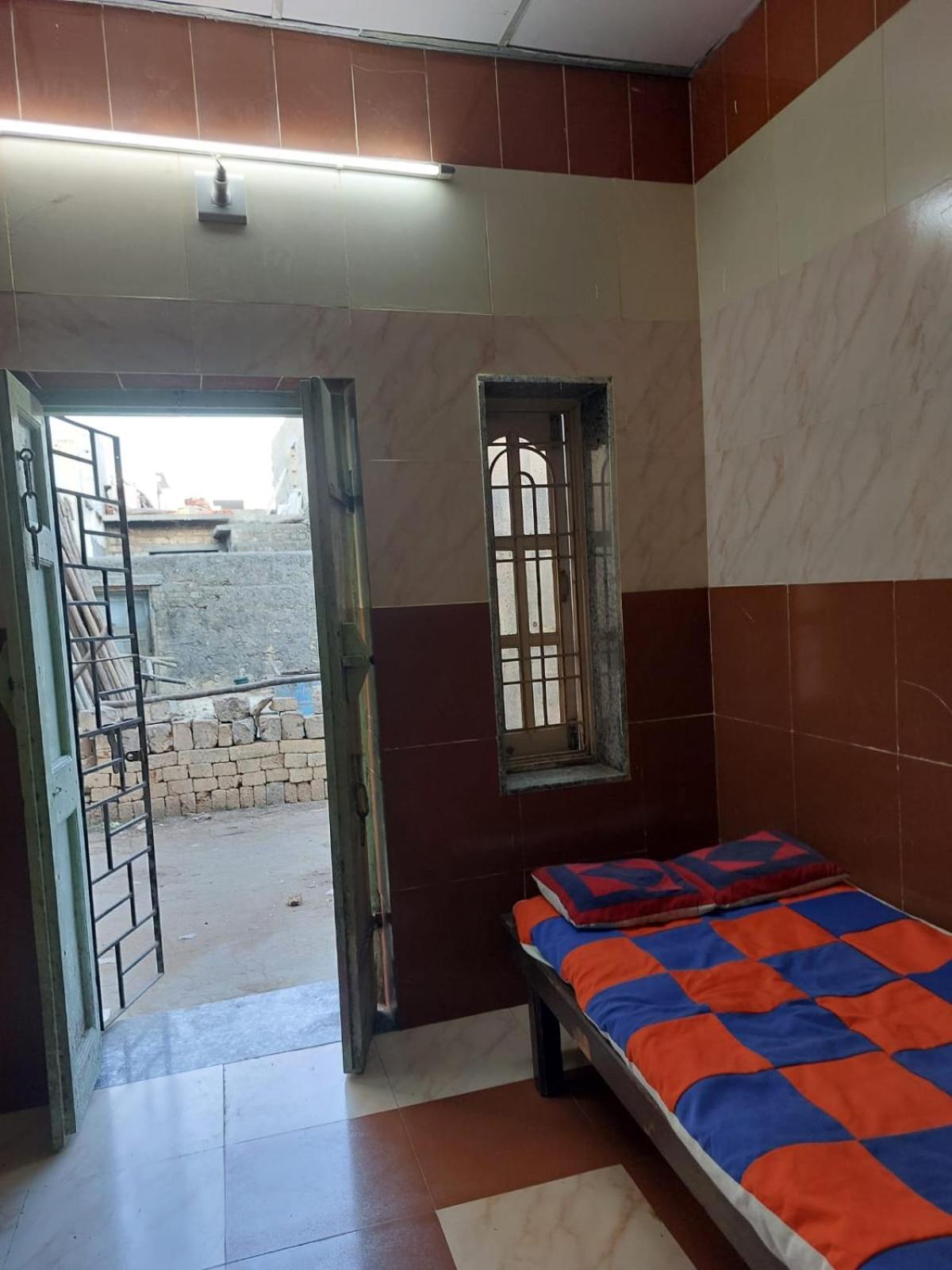 Ram Nivas Home Stay Dwarka Esterno foto